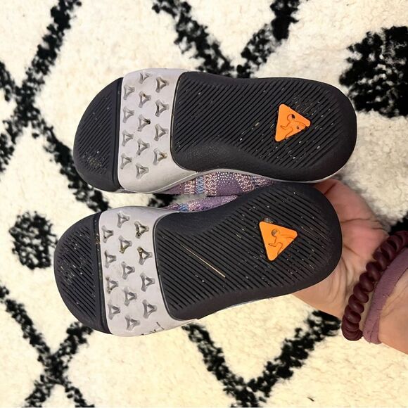 Plae Emme Shimmer Suede & Mesh Lavender/Violet Sneaker Size 6 - Picture 7 of 9